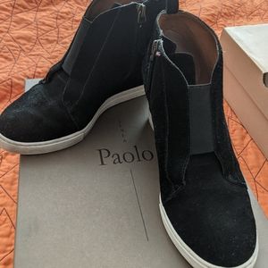 Linea Paolo Felicia suede wedge size 7